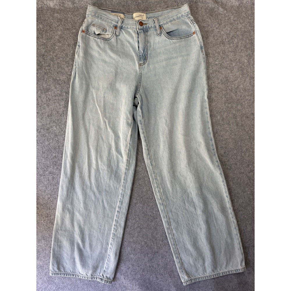 Universal Thread Relaxed Wide Leg Jeans 6/28R Light Wash Denim